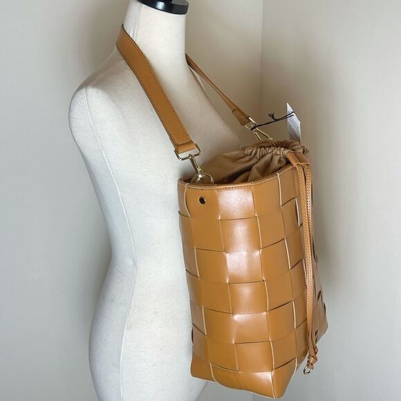 Roberta Rossi Cuoio Bucket Bag - Picture 2 of 4